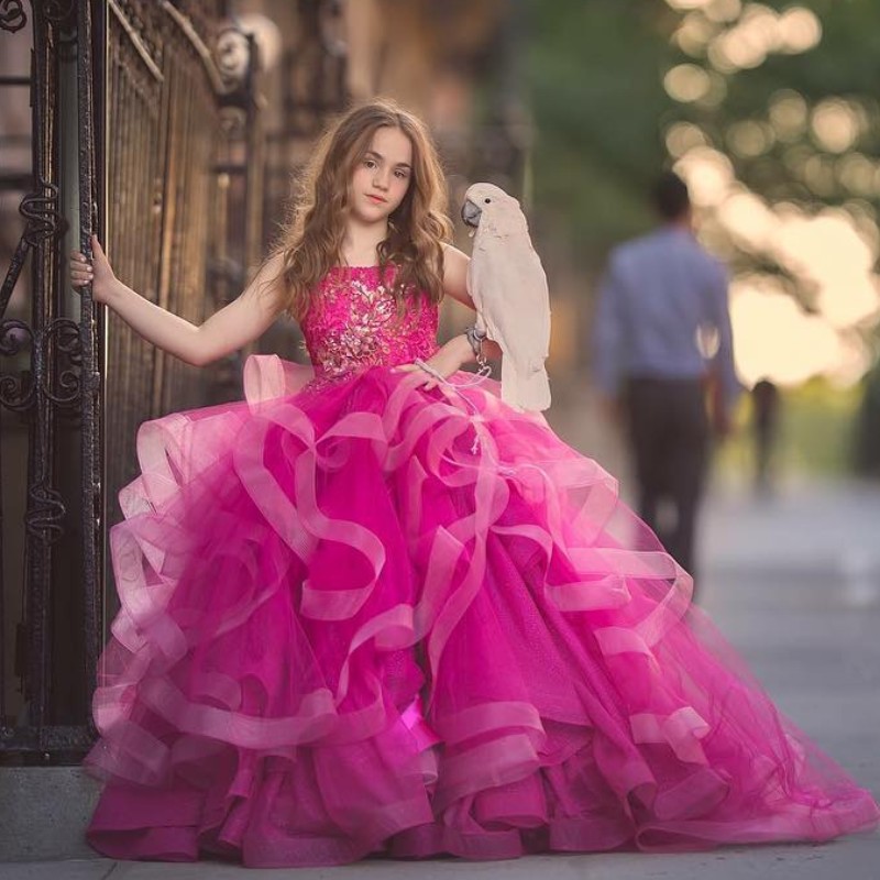 

Fluffy Fuchsia Flower Girls Dresses Spaghtti Straps Lace Applique Tull Ball Gown Girls Pageant Dress 2018 Gorgeous Princess Birthday Dresses, Champagne