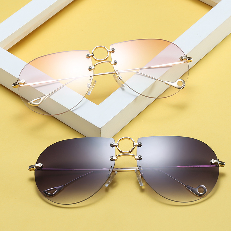 

New Sunglasses Trend Sun Glasses Fashion All-match Street Time Glasses