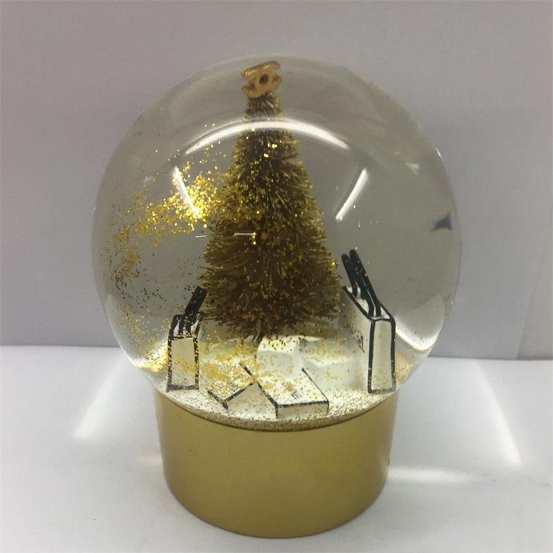 Lot de 4 Polyrésine paillettes globe Père Noël Cadeau de Noël 7 cm Neige festif NOUVEAU