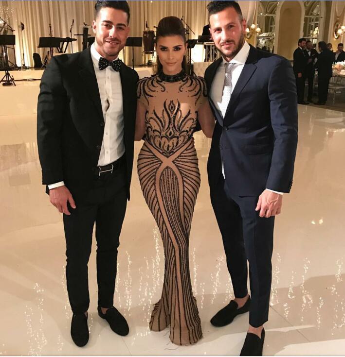 

Evening dress Yousef aljasmi Kim kardashian Long sleeveless Stand collar Beaded Lress Almoda gianninaazar ZuhLair murad Ziadnakad, Same with picture