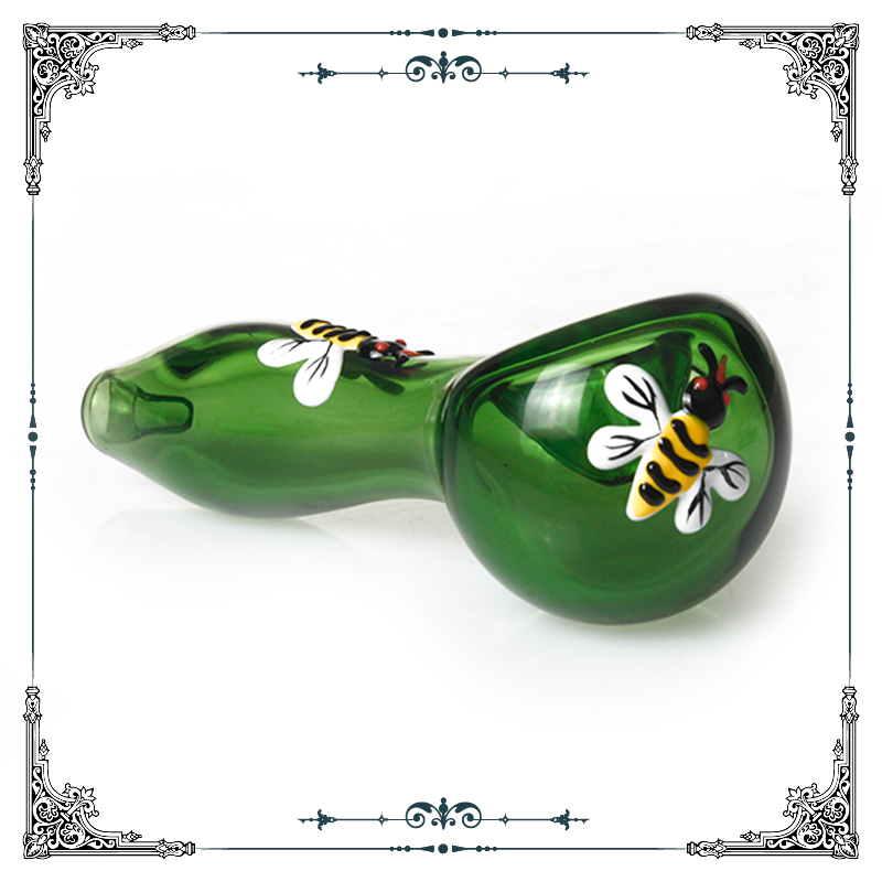 

New green glass hand tobacco pipes with hand drawing honeybee on glass spoon pipe heady glass smoking pipe pocket pipe free shipping