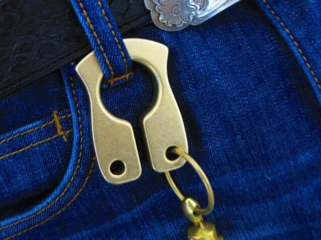 Brand New Cuivre En Laiton Porte-clés Knuckles Équipement De Combat De Poing Biker Power En Plein Air Autodéfense Fournitures Cuivre Pendentif ED