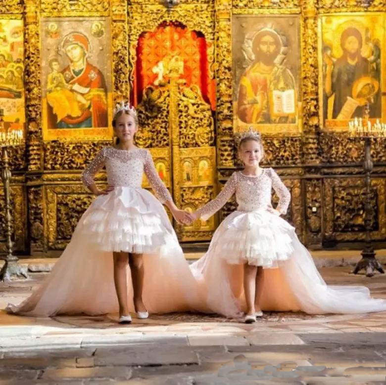 

2018 White Jewel Flower Girls Dresses With Beaded Sheer Neck Long Sleeves Birthday Gowns Back Zipper Sweep Train Custom Made Party Gowns, Silver
