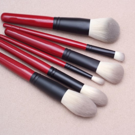 Hakuhodo Sep 6piece Red Makeup Brush Set Bevel Large High Light Blusher Small Highlight Halo Bevel angle Eye shadow Brush DHL-image-432401463