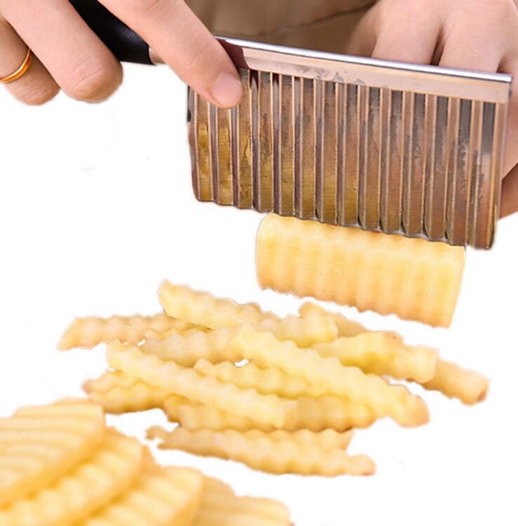 

Kitchen Cooking Tool Stainless Steel Vegetable Fruit Wavy Cutter Potato Cucumber Carrot Waves Cutting Slicer