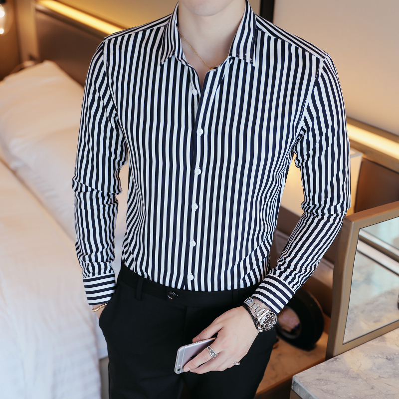 Mode Nouveau 2018 Hommes Chemises À Manches Longues Mâle Rayé Classique-fit Confort Doux Coton Casual Chemise À Boutons D18102301