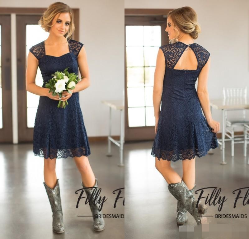 

Short Navy Blue Lace Bridesmaid Dresses Capped Sleeves Knee Length Maid of Honor Gowns Cheap Country Bridesmaid Dress