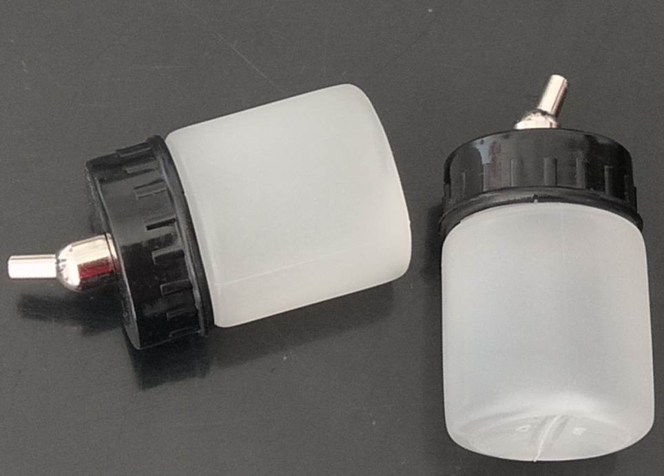 

30Pcs Wholesale White Platic Airbrush Bottles for Wholesale - 22CC NEW Airbrush Air Brush White Bottle Jar / Standard Suction Lid