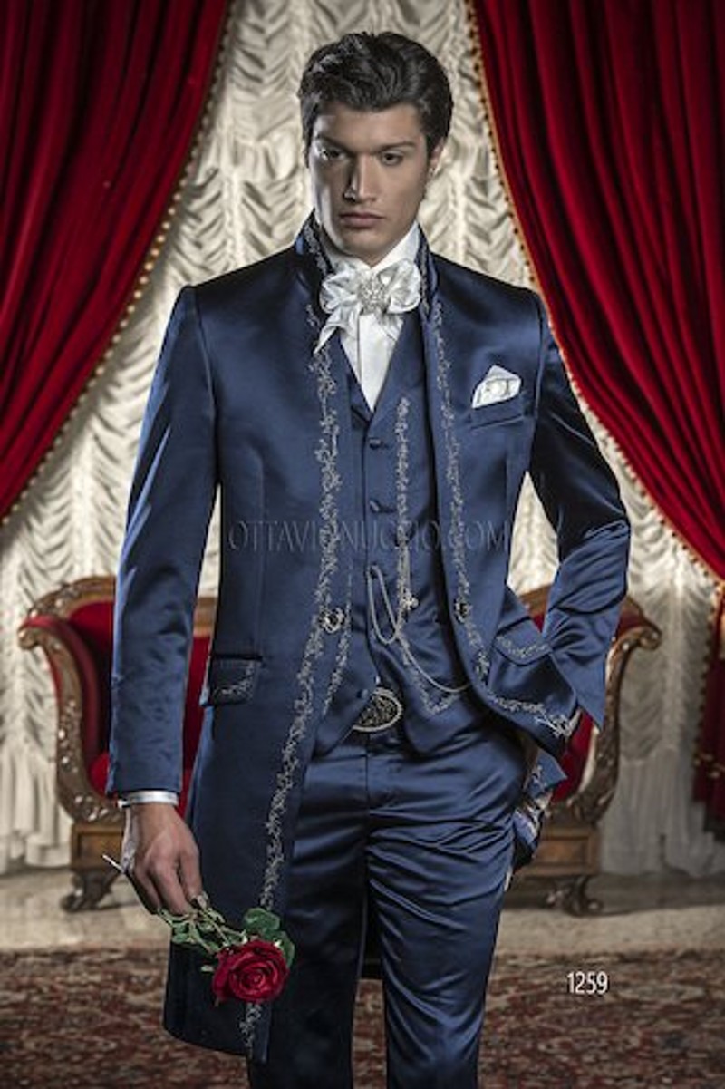 Fashion Embroidery Three Piece Groom Tuxedos Long Navy Blue Men Wedding Suit Bridgroom Men Dinner Prom Wear Customize(Jacket+Pants+Tie+Vest)