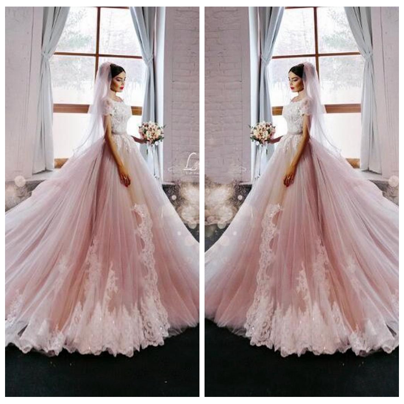 

2018 Bateau Neck Long Sleeves Princess A-Line Wedding Dresses Lace Appliques Custom Bridal Gowns Chapel Train Long Vestidos De Mariage, Custom made from color chart