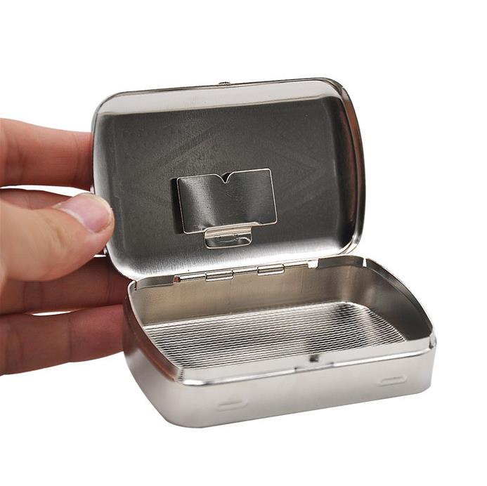 

2018 Portable metal cigarette box metal box moisturizing box