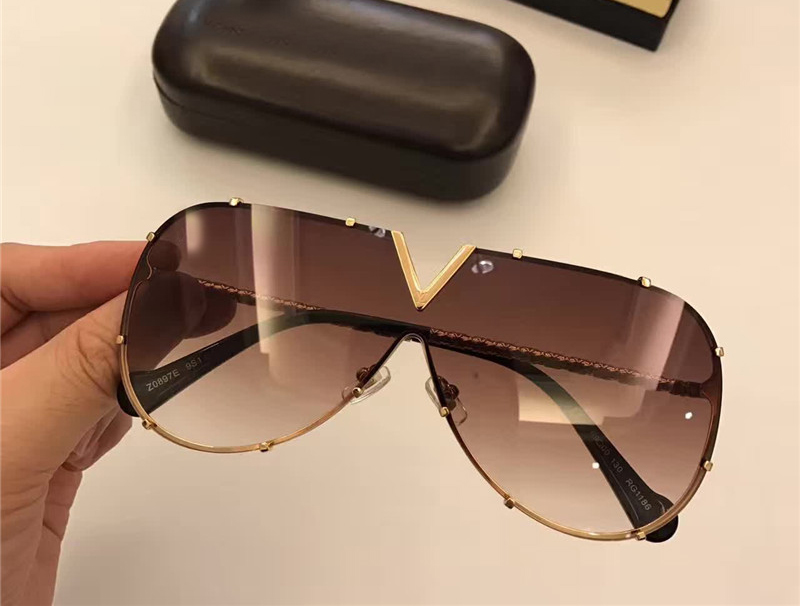 

Women Vintage Retro round sunglasses gold pink brown shaded oversizded Sunglasses New with Box NUML1221-18