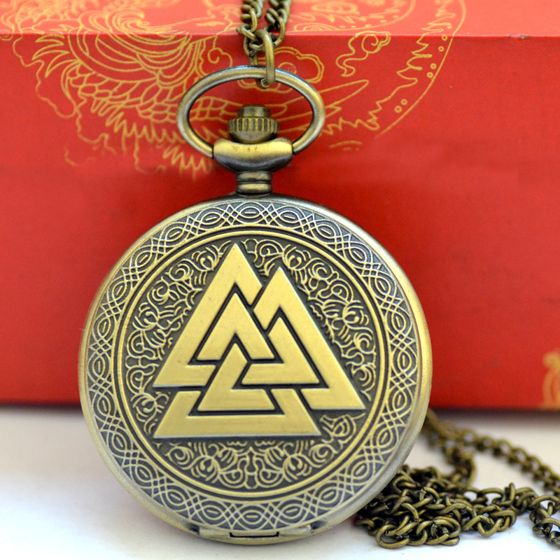 

Wholesale 50pcs/lot classic Triangle Pyramid Pocket watch vintage pocket watch Men Women antique models Tuo table watch PW144, Bronze