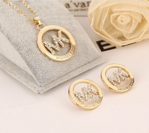 008+N02Gold