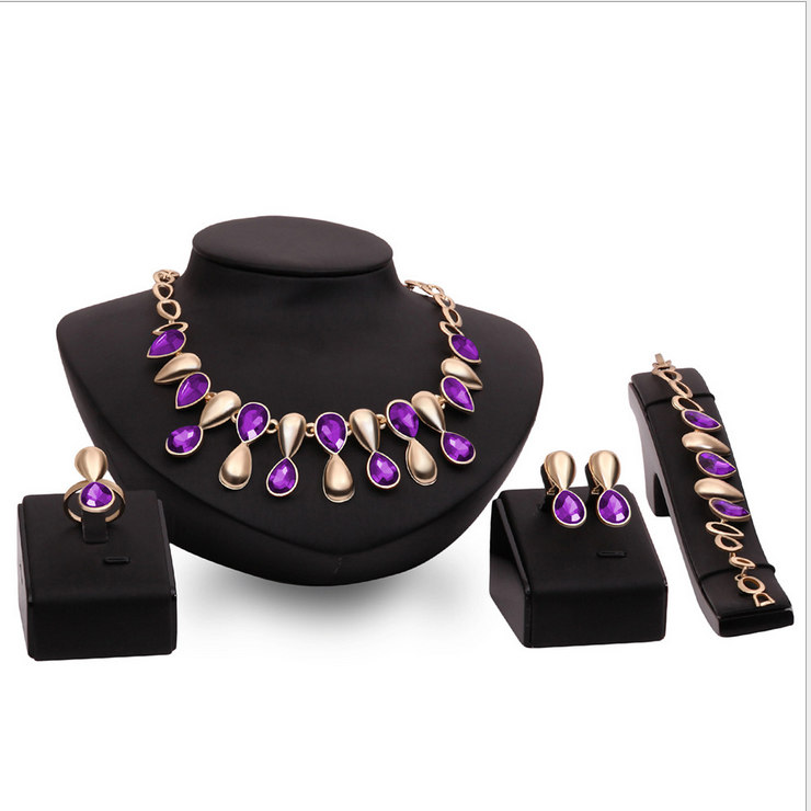 

Luxury Elegant Women Water Drop Style Rhinestone 18K Gold Plated Alloy Necklace Earrings Bracelet Ring 4-Piece Set Party Jewelry
