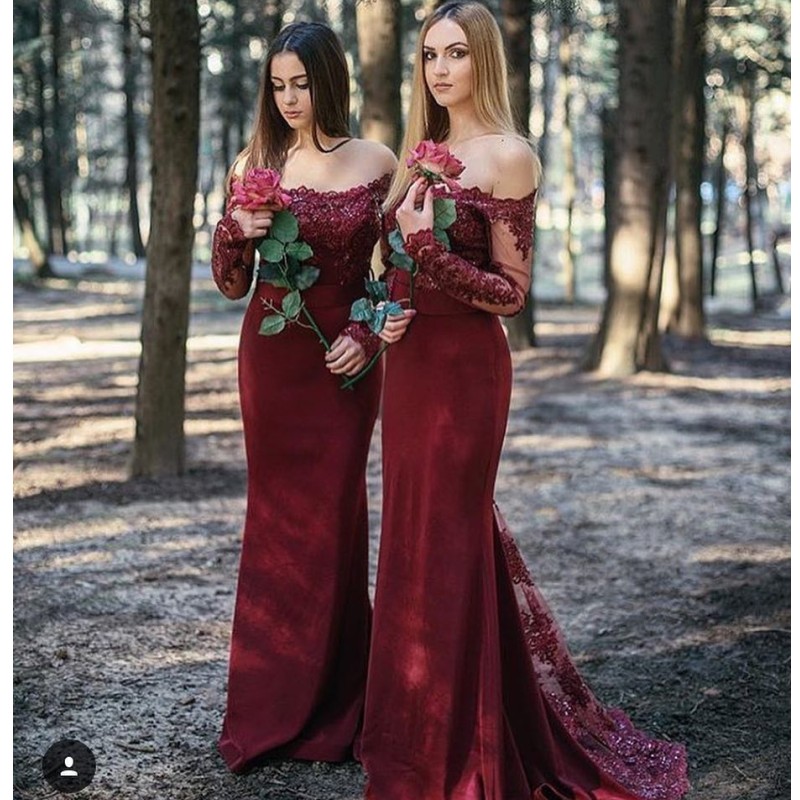 

Burgundy Mermaid Long Bridesmaids Dresses Long Sleeves Off Shoulder Beaded Lace Applique Wedding Guest Dresses Glamorous Prom Party Dress