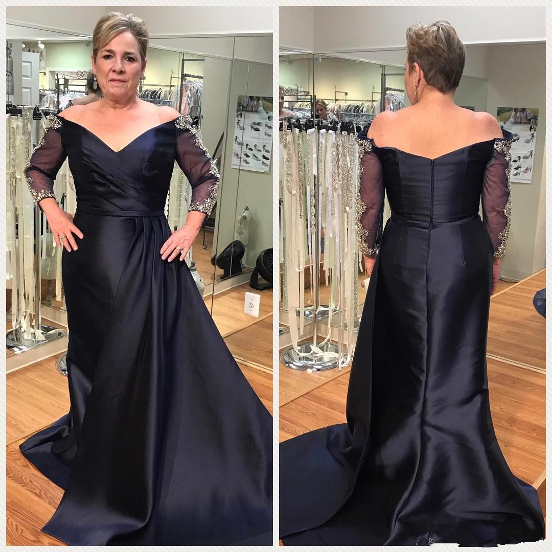 

Elegant Navy blue Long Sleeve Mother of the Bride Dresses modest V Neck Off Shoulder Satin plus size formal Evening gowns groom Mother