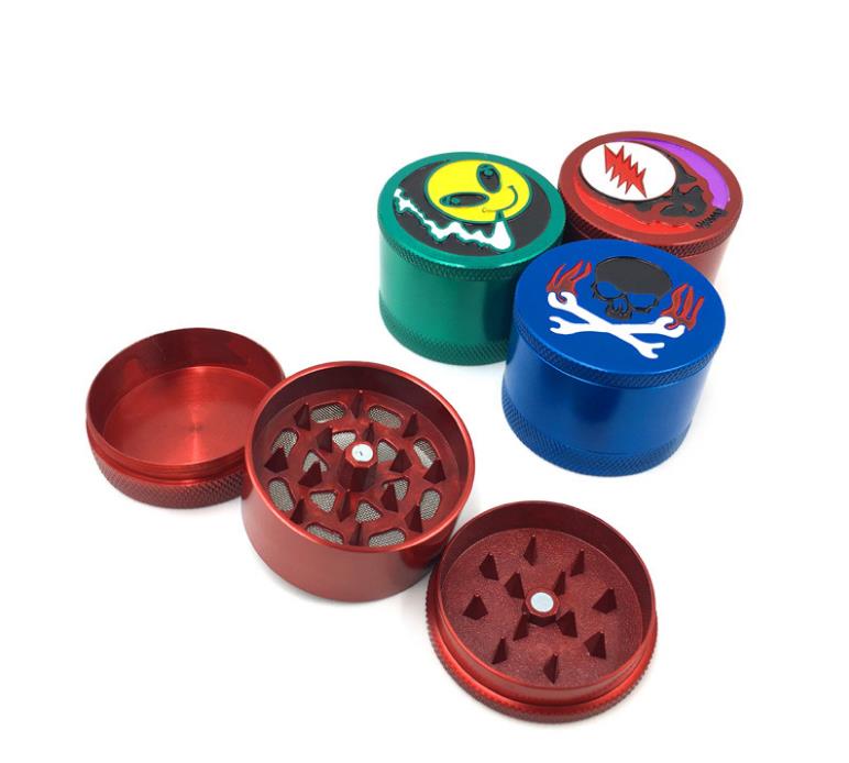 

Creative lacquer pattern, smoke mill diameter 40mm zinc alloy three layer smoke cutter