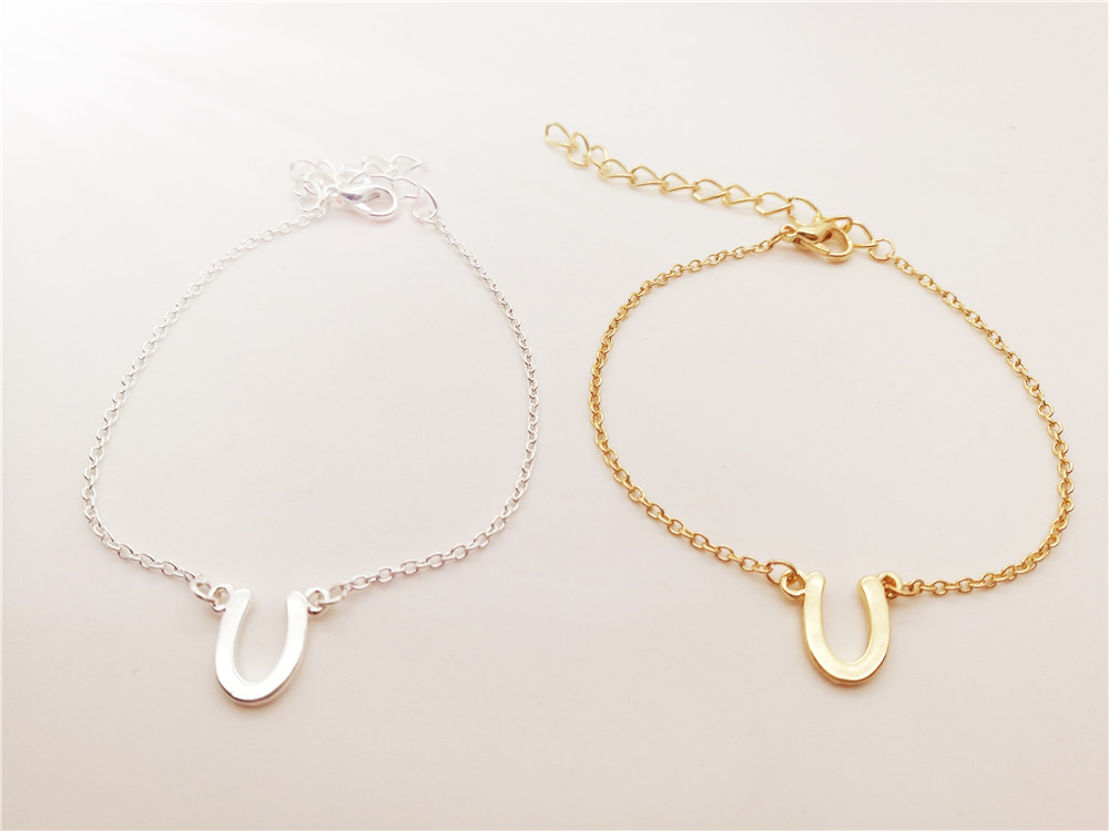 

small English alphabet word Chain bracelet U shaped letter like horseshoe footprint print great and lucky language words woman mother men's family gifts jewelry