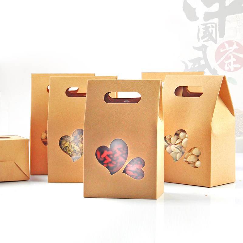 

10*15.5cm Heart-shaped transparent window Snap closure Kraft paper environmental protection portable Candy chocolate gift box Standing bag