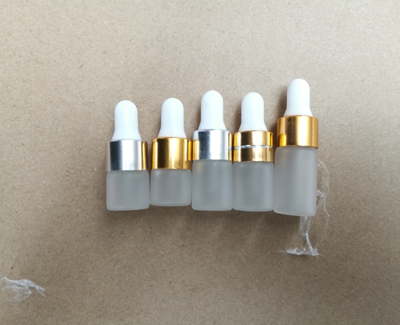 

100pcs/lot 1ml 2ml 3ml Glass Essential Oil Bottles Frosted dropper bottle Mini Glass Sample Vials bottles Container