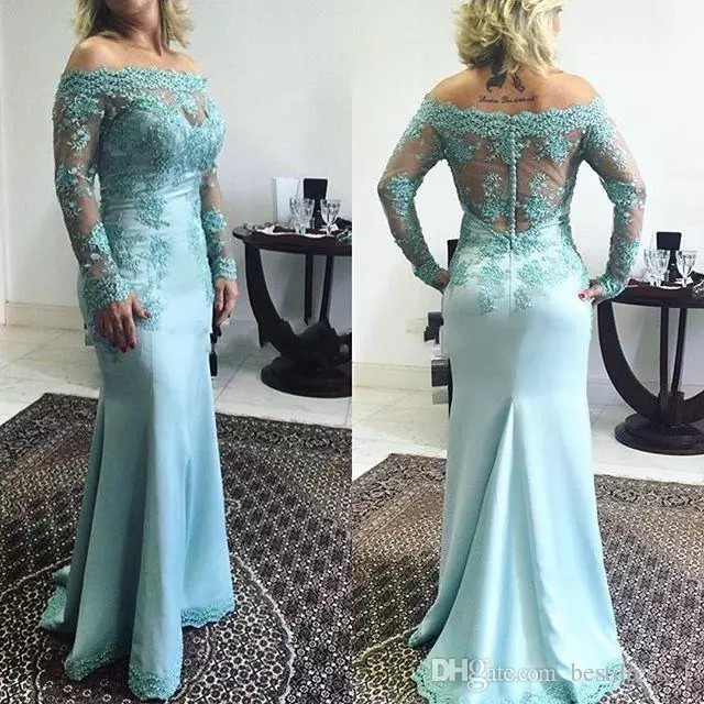 

Long Sleeve Mother Of Bride Dresses Mermaid Off Shoulder Satin Covered Button Long Evening Gowns Mint Green Formal Wedding Guest Dress