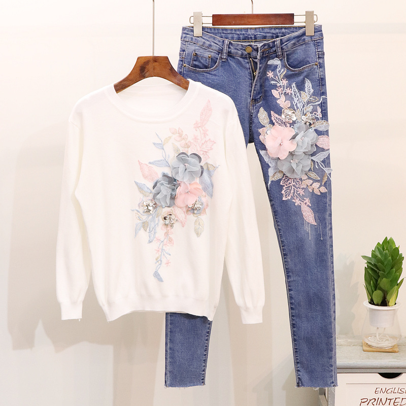

Mooirue Autumn Women Flower Matching Sets Sweet Embroidery Knitting T-shirt+Slim Pencil Jeans Female White Pink Two Piece Outfit