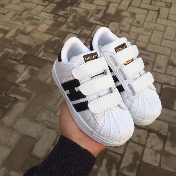 tenis adidas conchas para niño