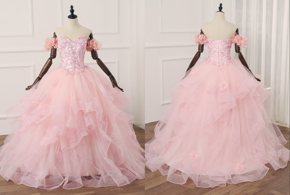 

Romantic Flowers Blush Quinceanera Prom Dresses Ball Gown Off the shoulder Tulle Applique Sequins New Style Cheap Formal Gowns Sweet 16, Burgundy