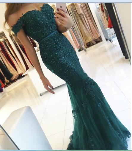 

Dresses Designer Dark Green Off the Shoulder Sweetheart evening gowns Appliqued Beaded Short Sleeve Lace Mermaid, Same with picture