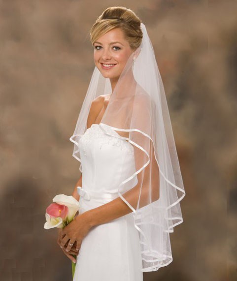 

In Stock White And Ivory Ribbon Edge Two-Layer Tulle Wedding Bridal Veil Wedding Accessories