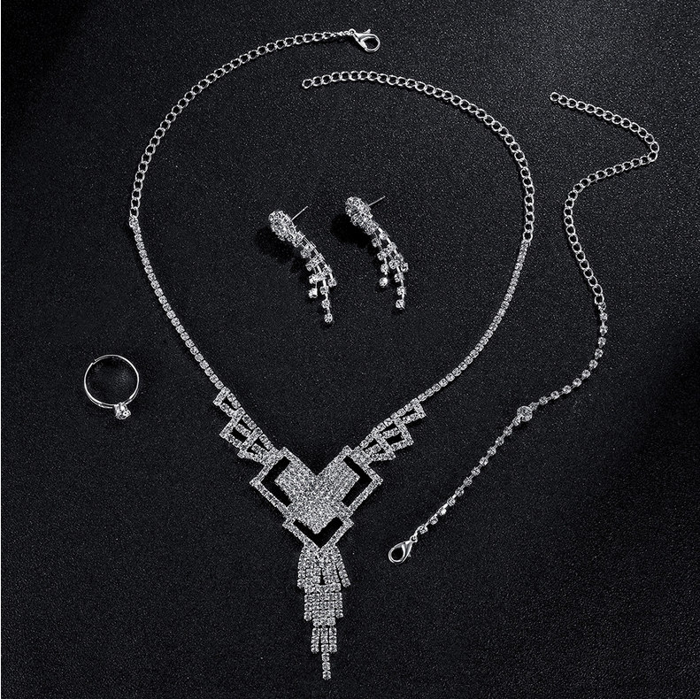 

Elegant Luxury Full Rhinestone Fashion Women Imitation Rhodium Plated Geometric Alloy 4-Piece Set Bridal Wedding Jewelry, White