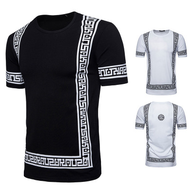 camiseta blanca y negra