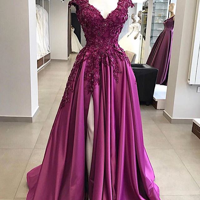 

Dark Purple Appliques Prom Dresses V Neck Side Split A Line Sleeveless Floor Length Formal Evening Occasion Gown Custom Made Hot Sale, Dark red