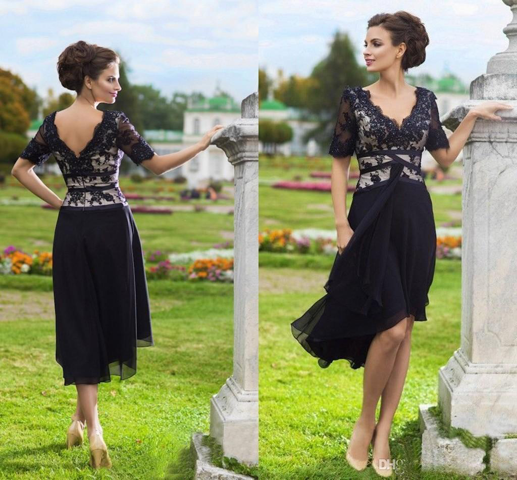 

2019 Short sleeves A line mother of the bride dresses with chiffon applique lace v neck formal party gowns zipper back