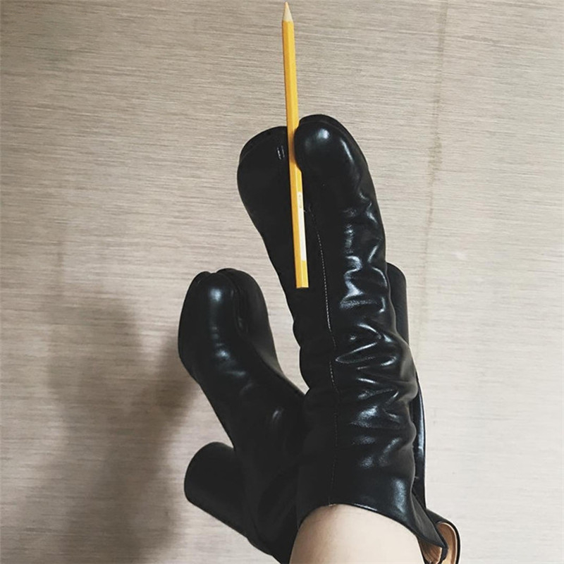 

wing toes Zapatos Mujer New Designer Tabi Women Boots Chunky Heels High Genuine Leather Silver White Black Women Ankle Booties