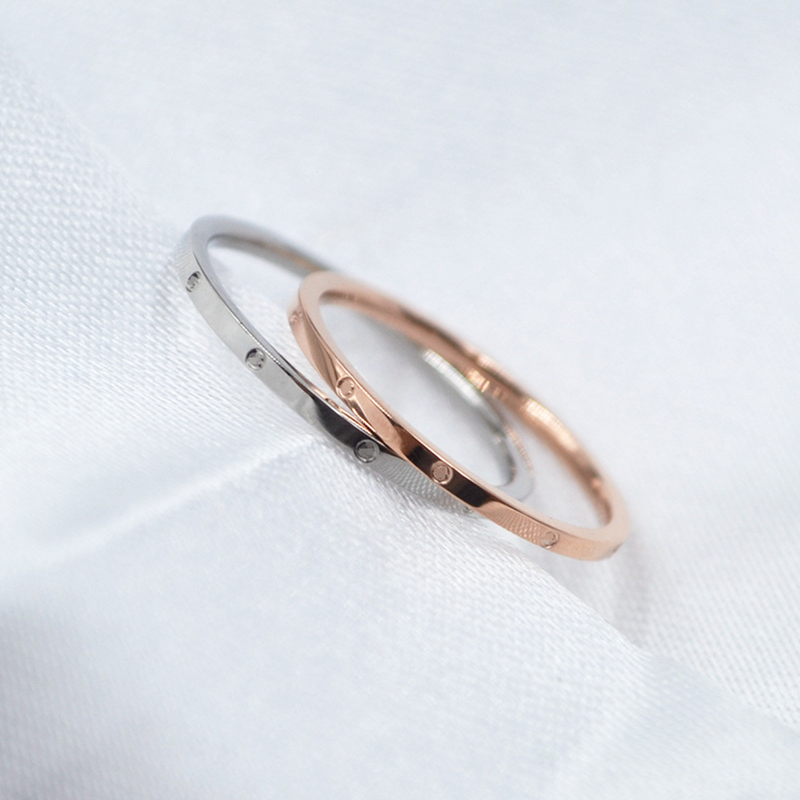 

Fashion Silver Titanium Steel Gloss Ring, Titanium Steel Jewellery Couple Rings Women Rose Gold Rings Dots Japan and South Korea Wind