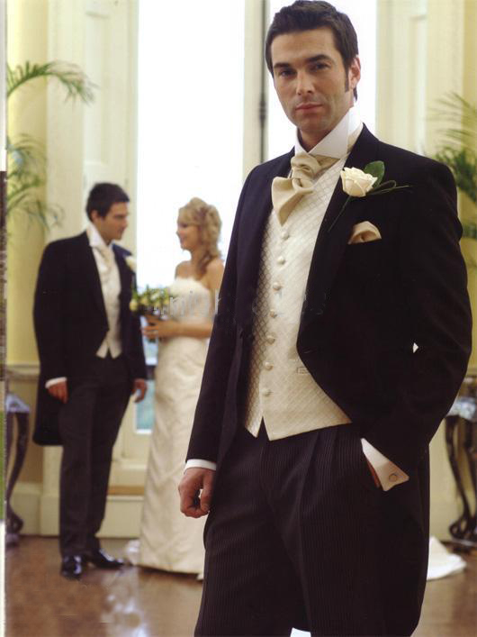 

Morning style Black Groom Tuxedos Peak Lapel Best Man Groomsman Mens Wedding Suits Bridegroom MenTailcoat Formal Wear (Jacket+Pants), White