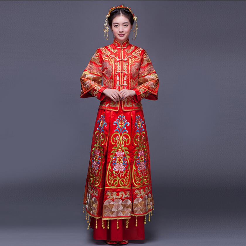 

Luxury ancient Royal Red embroidery Chinese bride wedding dress Qipao Chinese Traditional Dress Women Oriental Qi Pao Ethnic clothing