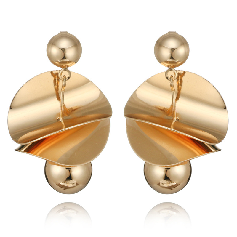 

2018 Japanese round + beads earrings fashion new gold/silver alloy mirror shiny geometric creative personality charm earrings for women