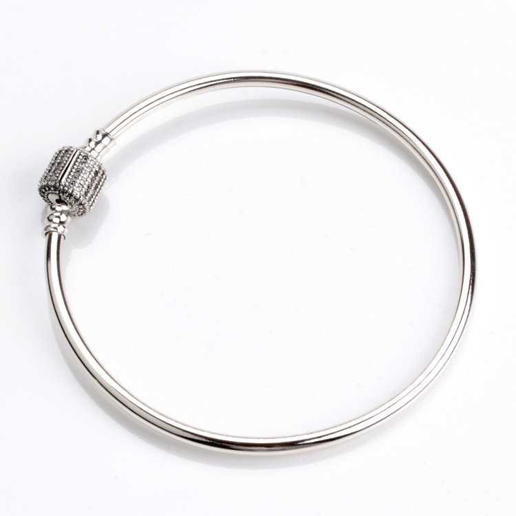 

100% Fashion 925 Sterling Silver bracelet Bangle with LOGO Engraved for PB0014 European Charms and DIY Original Jewelry Making Gifts