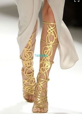 

Free Shipping 2017 Ladies Real leather 11CM high heel Dress Shoes Sexy Gladiator T-heels hollow out cutout size boots Gold colour 35-43