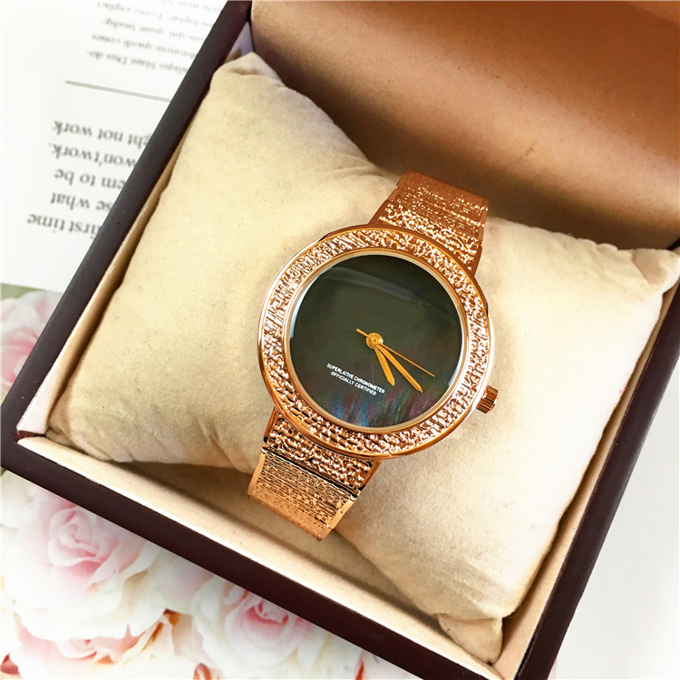 Drop shipping horloge des femmes de luxe nouvelle dame montre-bracelet en or rose Relógios de luxo Famouos concepteur cadeau montre pour les fill