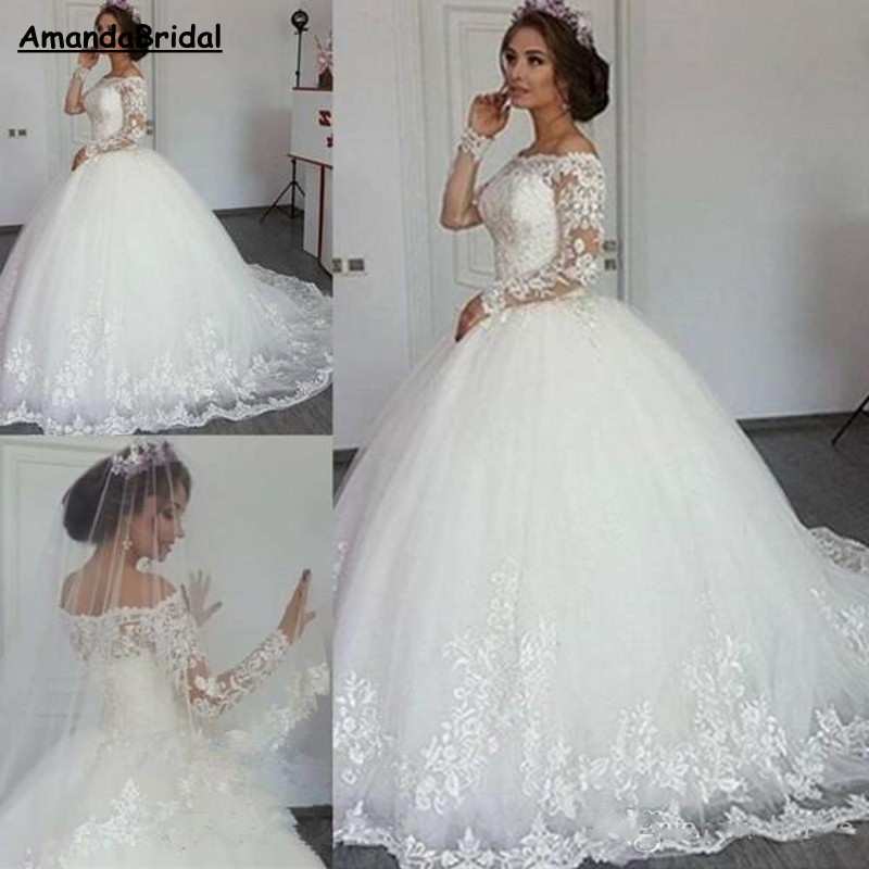 

Amandabridal Luxury Lace Ball Gown Wedding Dresses Off Shoulder Long Sleeve Sweep Train Bridal Gowns With Applique Plus Size Wedding Gown, White
