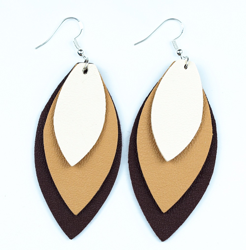 Womens Drop Dangle Earrings Handmade Elegant Feather Drop Earrings for Women Accessories Fashion Party Jewelry for Girl Dangle Long Earrings W01-24
