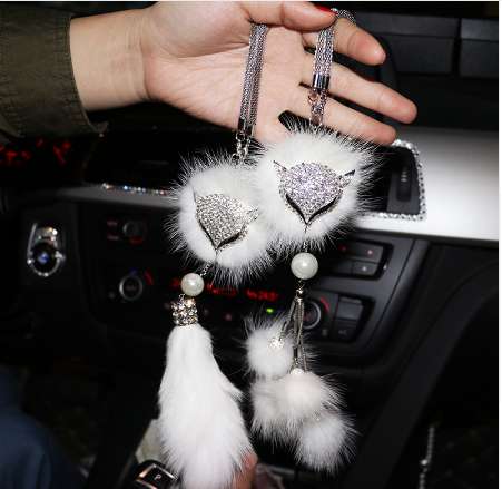

LADYCRYSTAL Simulated Fox hair Car Ornaments Crystal Diamond Originality Women Car Interior Decoration Accessories