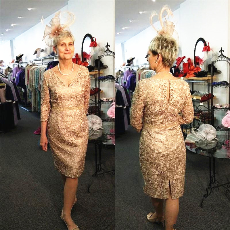 

Knee Length Gold Lace Mother of the Bride Dress Three Quarter Sleeve V Neck Sheath Short Formal Party Gowns Wedding Guest Dress