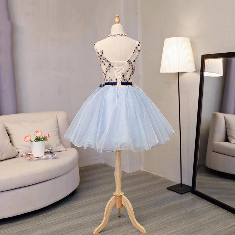 

Light Sky Blue Mini Homecoming Dress Students Little Girl Ball Gowns Appliques Prom Dress Lovely Girl Party Dress Short Ball Gowns, Ivory
