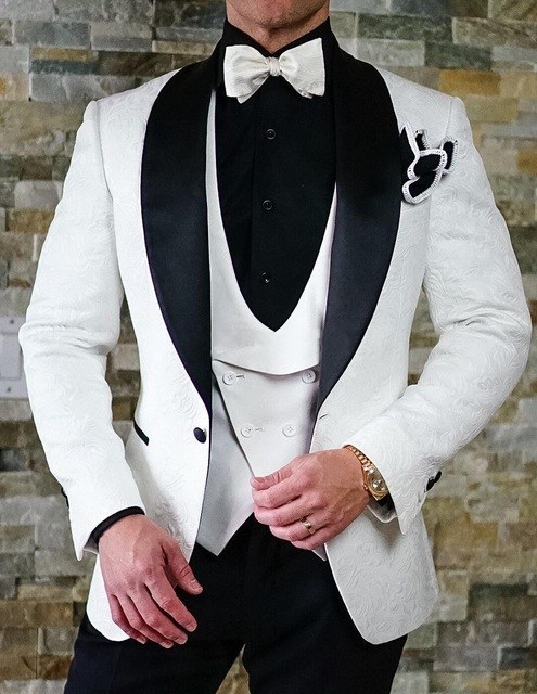 

Brand New White Paisley Groom Tuxedos Bridegroom Groomsmen Blazer Men Formal Dinner Party Prom Suit(Jacket+Pants+Bows Tie+Vest)NO:206, Same as picture