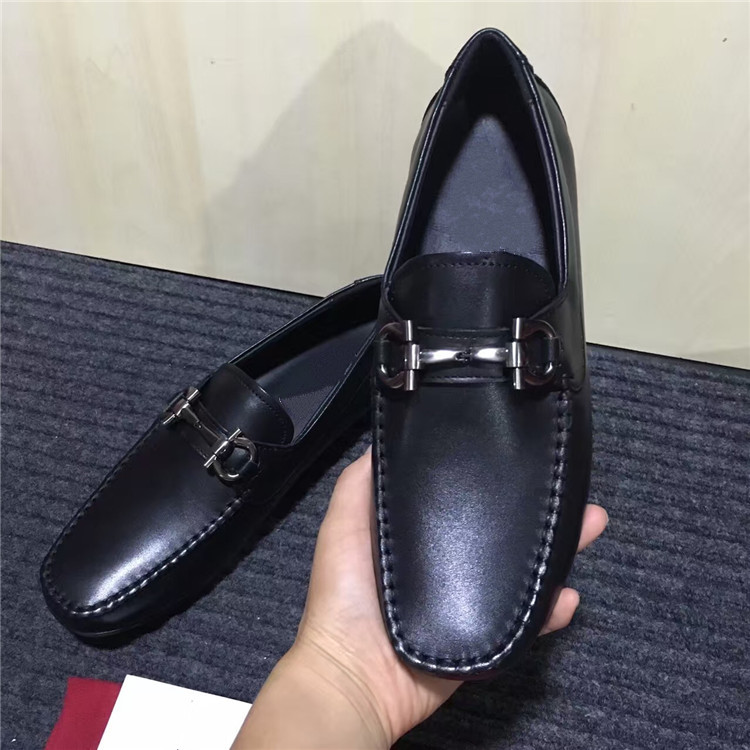 

Italy Leather Man Dress Office Shoes 2018 Spring Autumn Male Martin Shoes Slip On Genuine Leather Wedding Party Prom Fashion Shoes Mujers, Black